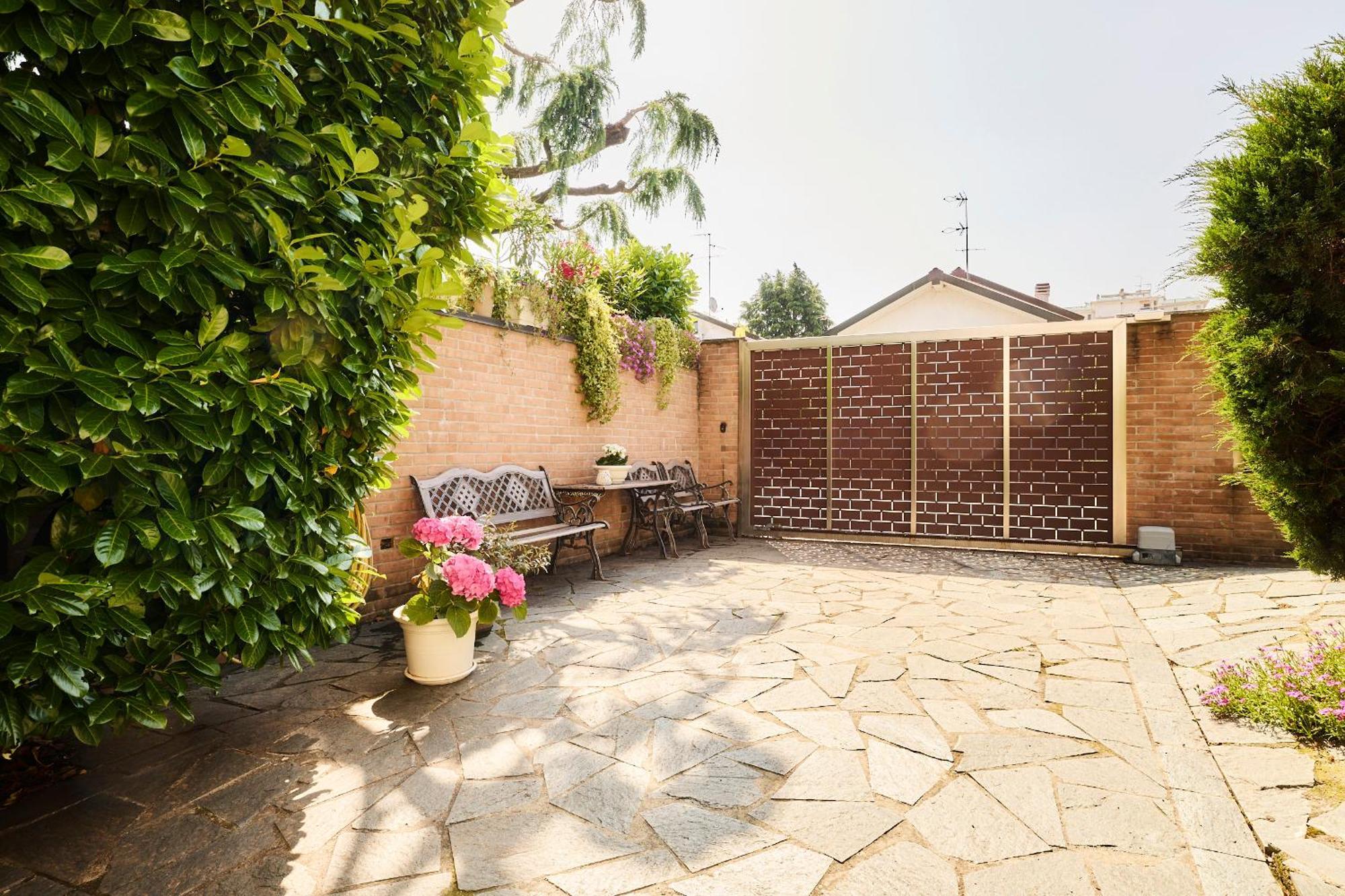 The Peaceful Apartament Close To Milan Треццано-суль-Навиглио Экстерьер фото